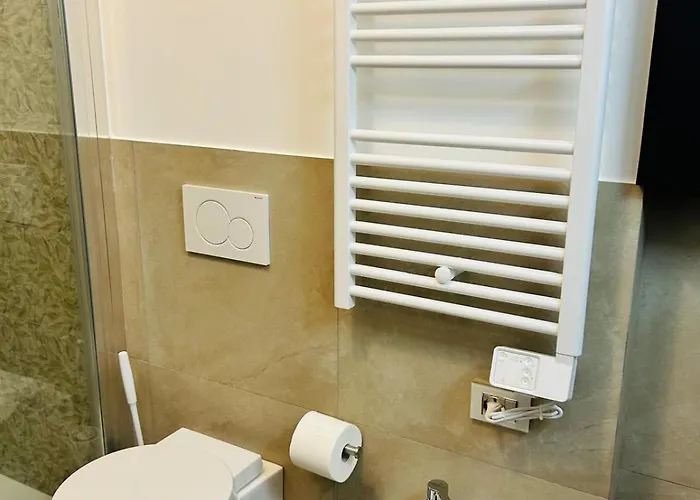 And Breakfast Laberinto 4*