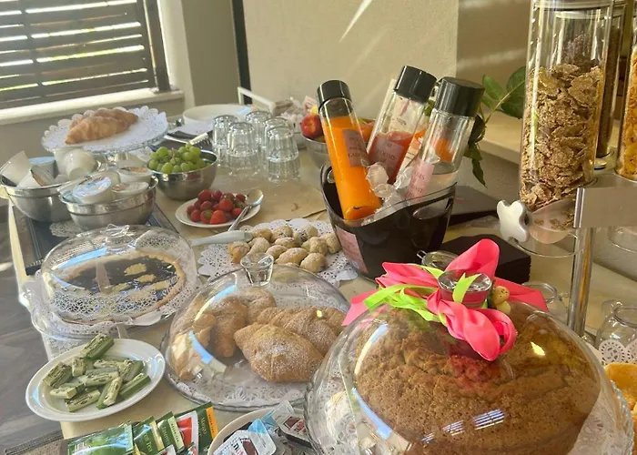 And Breakfast Laberinto